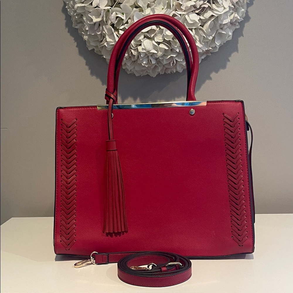 Red Tote with Tassel   ***FINAL OFFER***